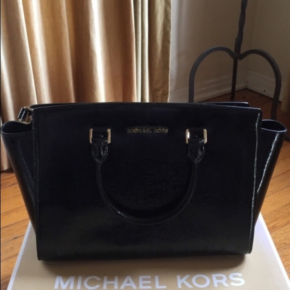 Michael Kors Selma Purse